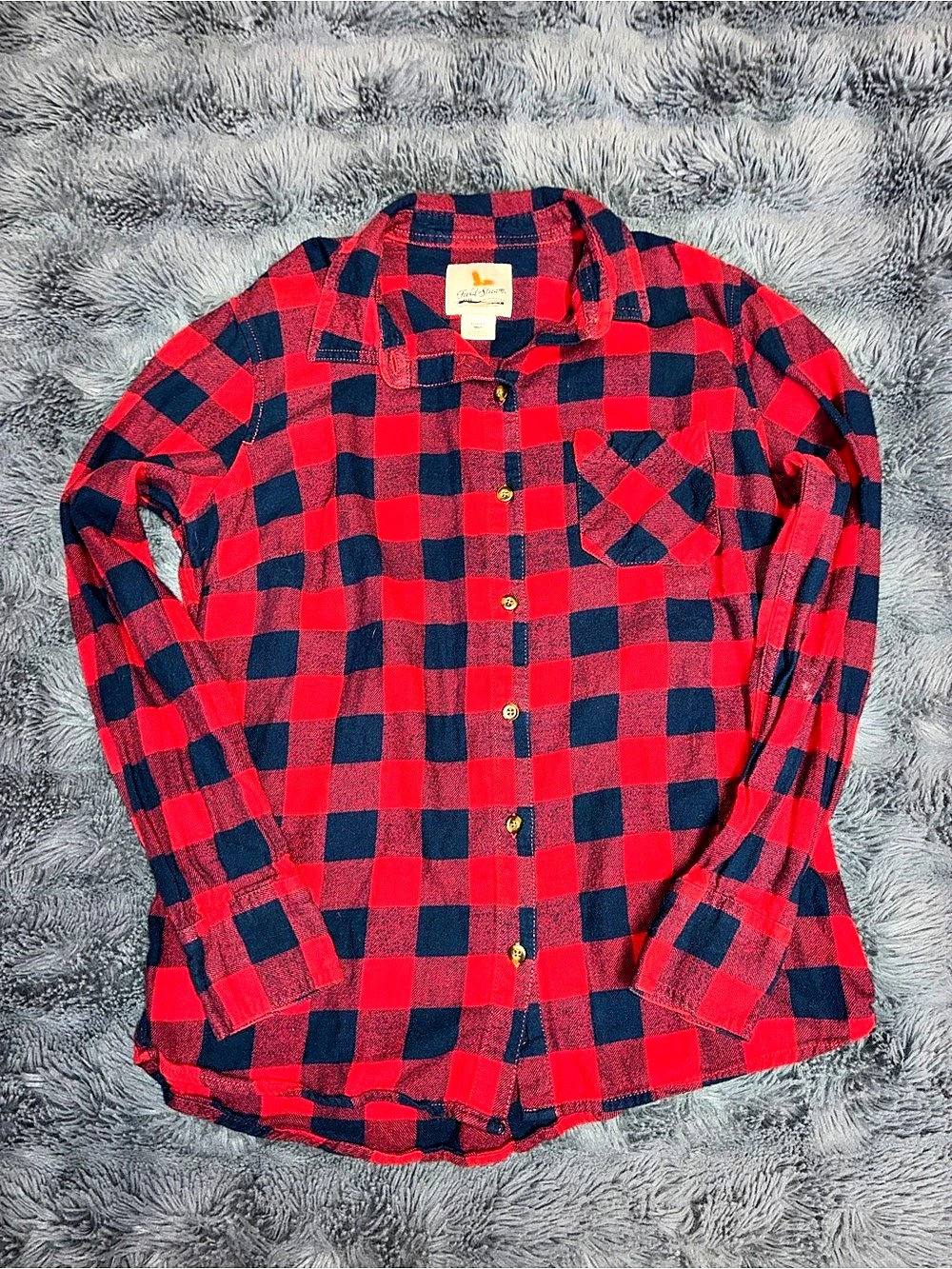 Field Stream woman’s Plaid Button Down Size Medium